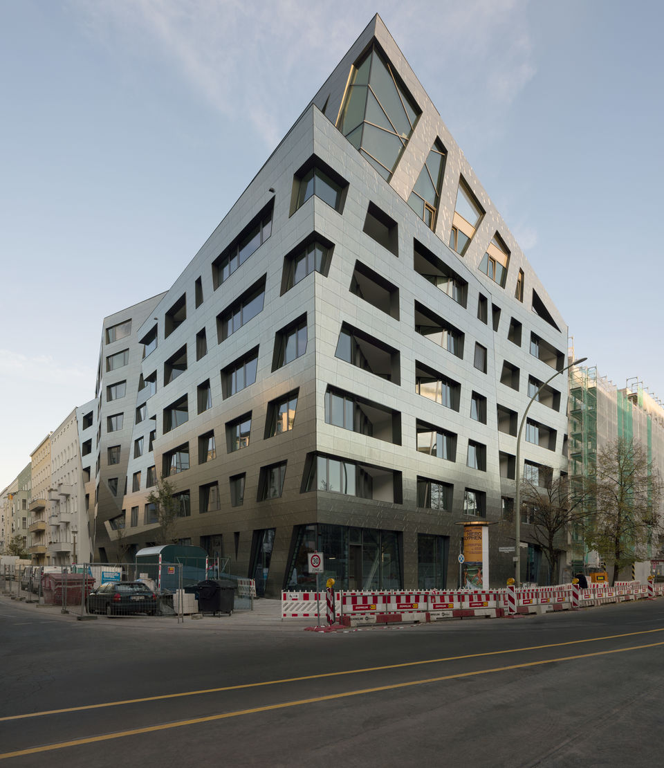 SAPPHIRE Sapphire Straßenansicht